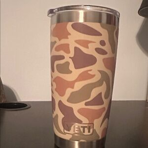 YETI 20oz tumbler 1st gen camo